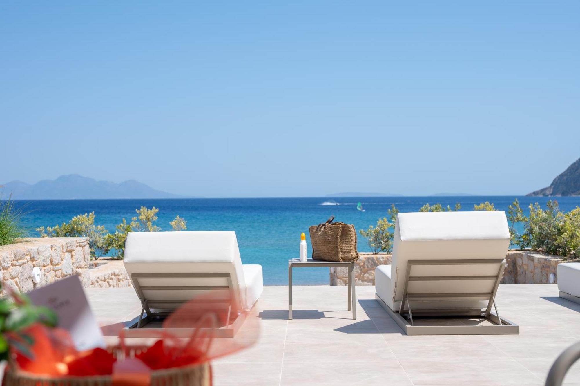 Nalu Luxury Suites Adults Only Kéfalos Exterior foto
